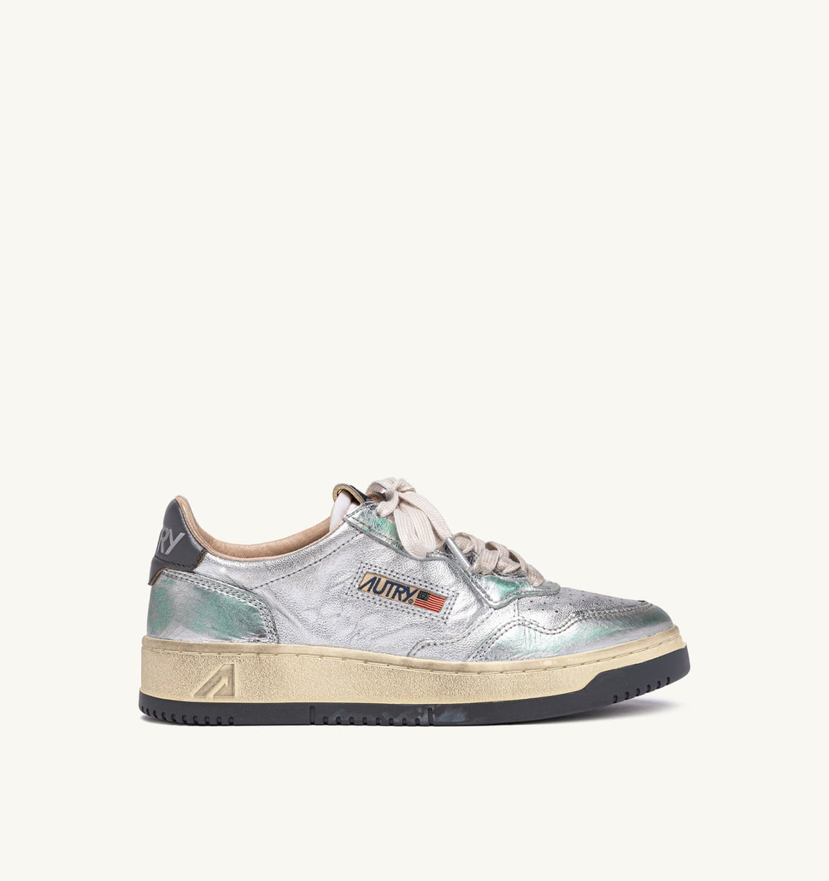 Woman MEDALIST LOW SNEAKERS SUPER VINTAGE IN SILVER TONE METALIZED LEATHER