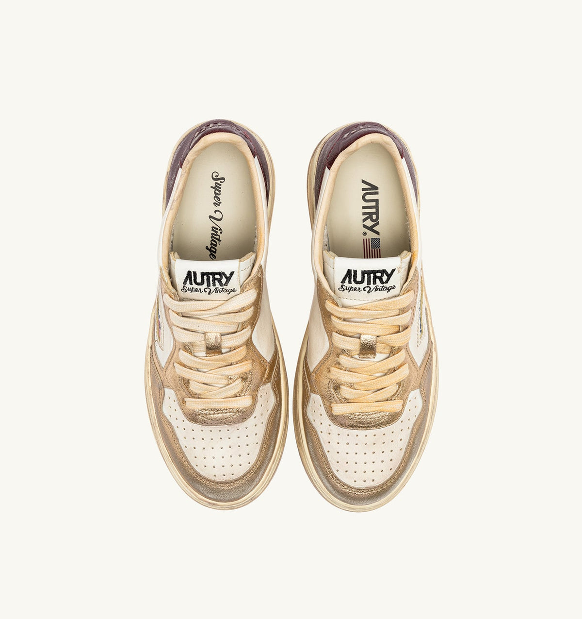 Woman MEDALIST LOW SUPER VINTAGE SNEAKERS IN PLATINUM AND VIOLET BRUSHED LEATHER
