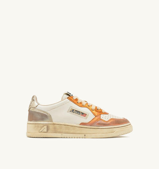 Woman MEDALIST LOW SUPER VINTAGE SNEAKERS IN PLATINUM AND ORANGE LEATHER
