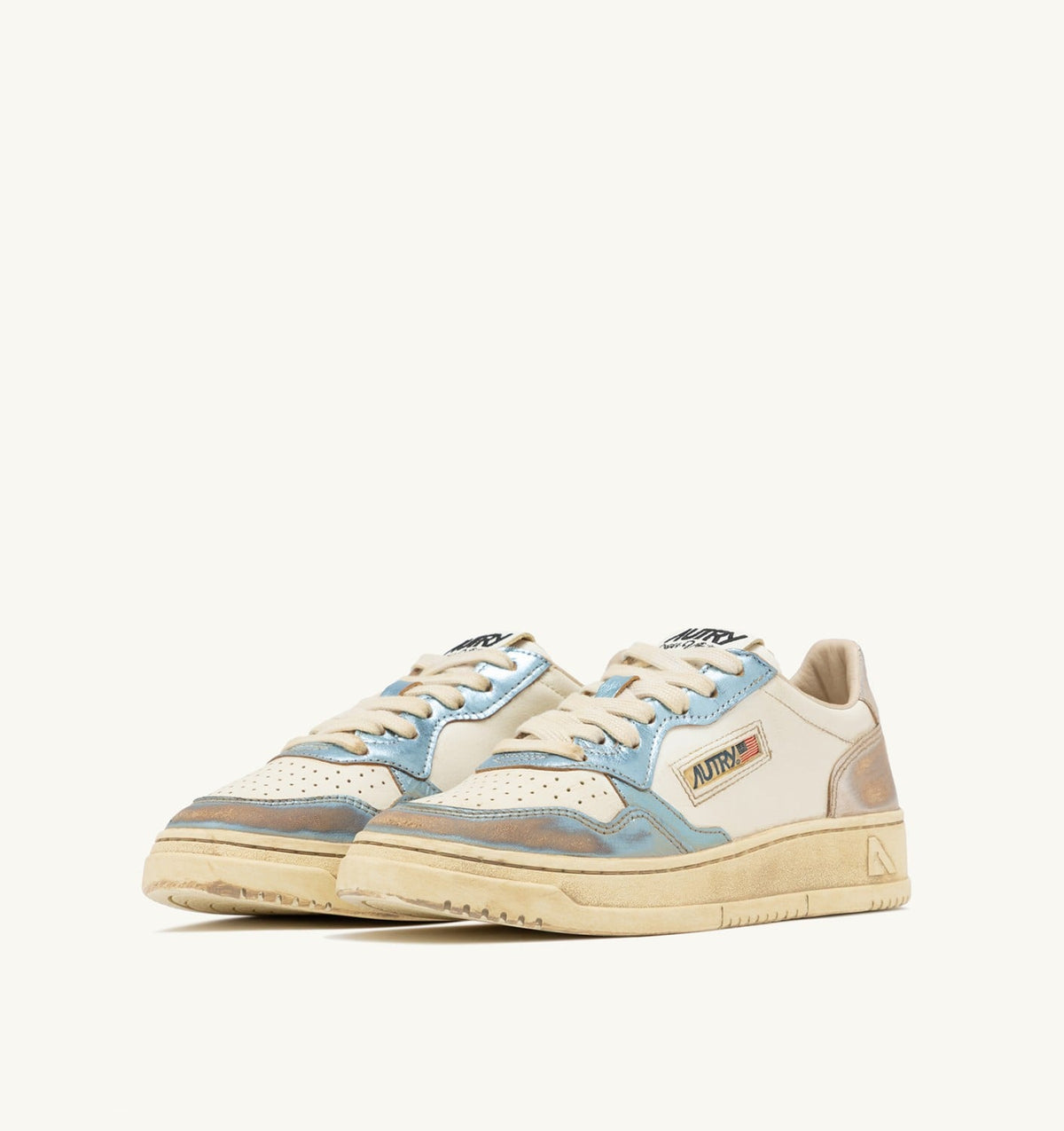 Woman MEDALIST LOW SUPER VINTAGE SNEAKERS IN SILVER AND BLUE LEATHER