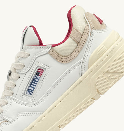 Woman CLC LOW SNEAKERS IN WHITE LEATHER AND SAND SUEDE