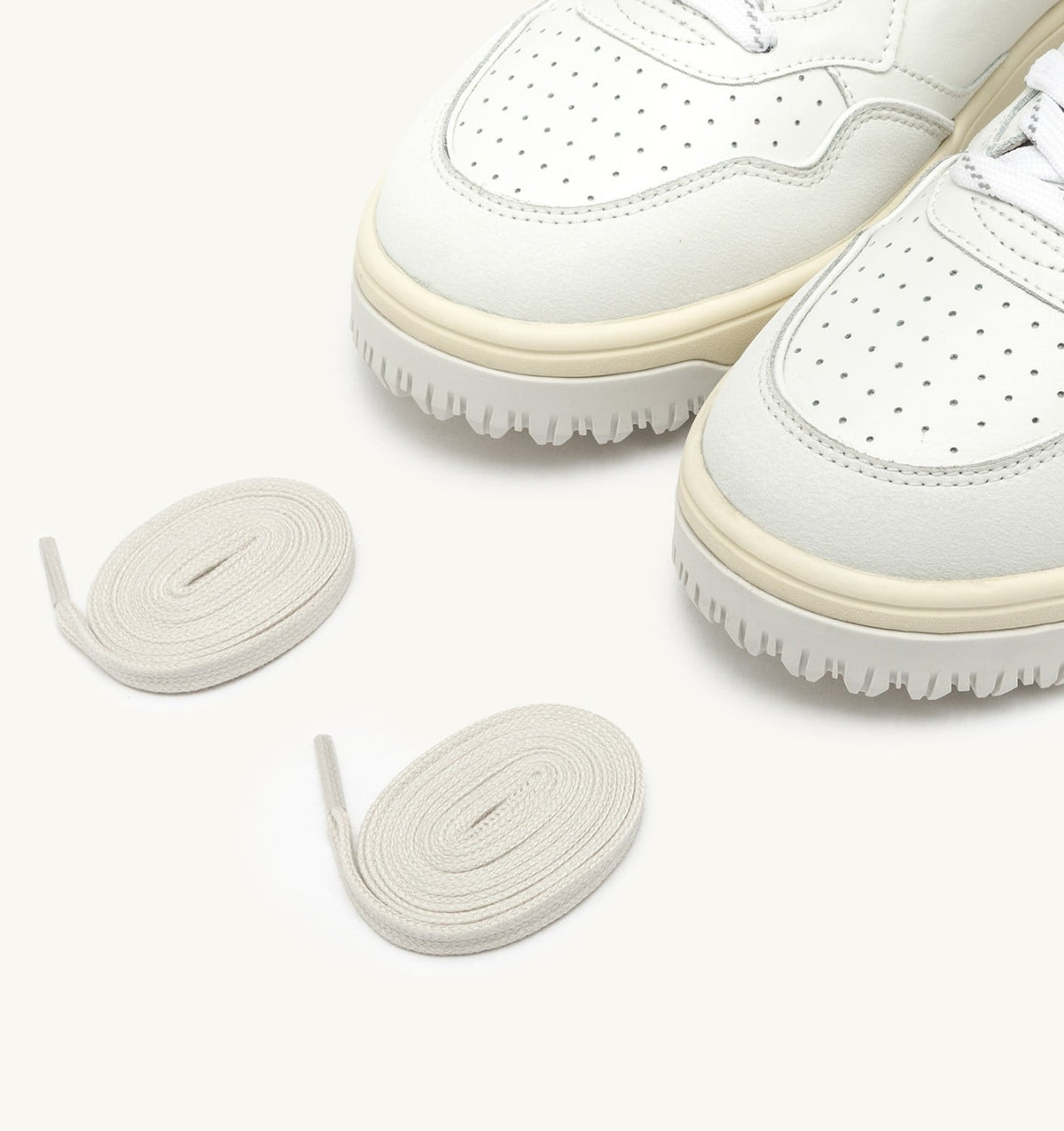 Woman GOLF LOW SNEAKERS IN WHITE LEATHER