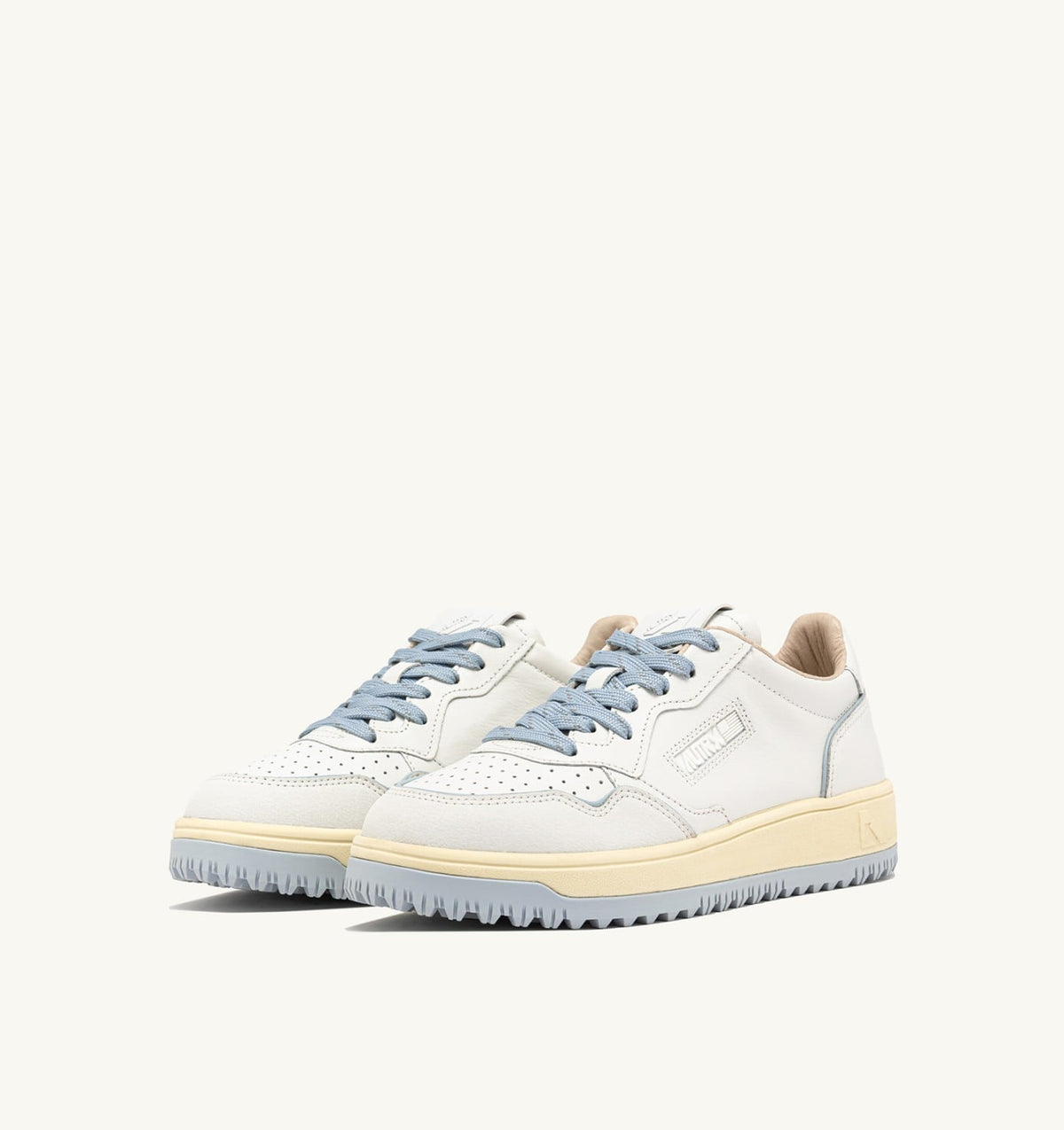 Woman GOLF LOW SNEAKERS IN LEATHER COLOR WHITE AND PEARL BLUE