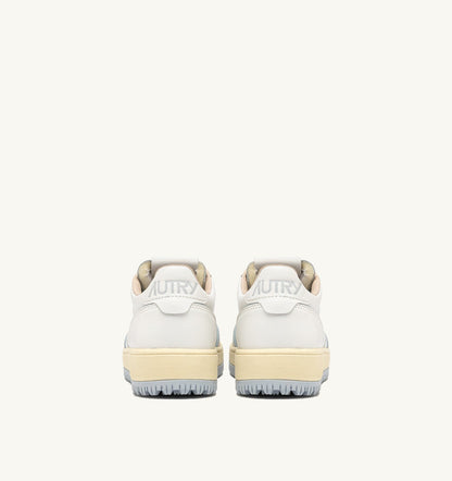 Woman GOLF LOW SNEAKERS IN LEATHER COLOR WHITE AND PEARL BLUE