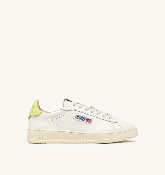 Woman DALLAS LOW SNEAKERS IN DAIQUIRI GREEN AND MARSHMALLOW LEATHER