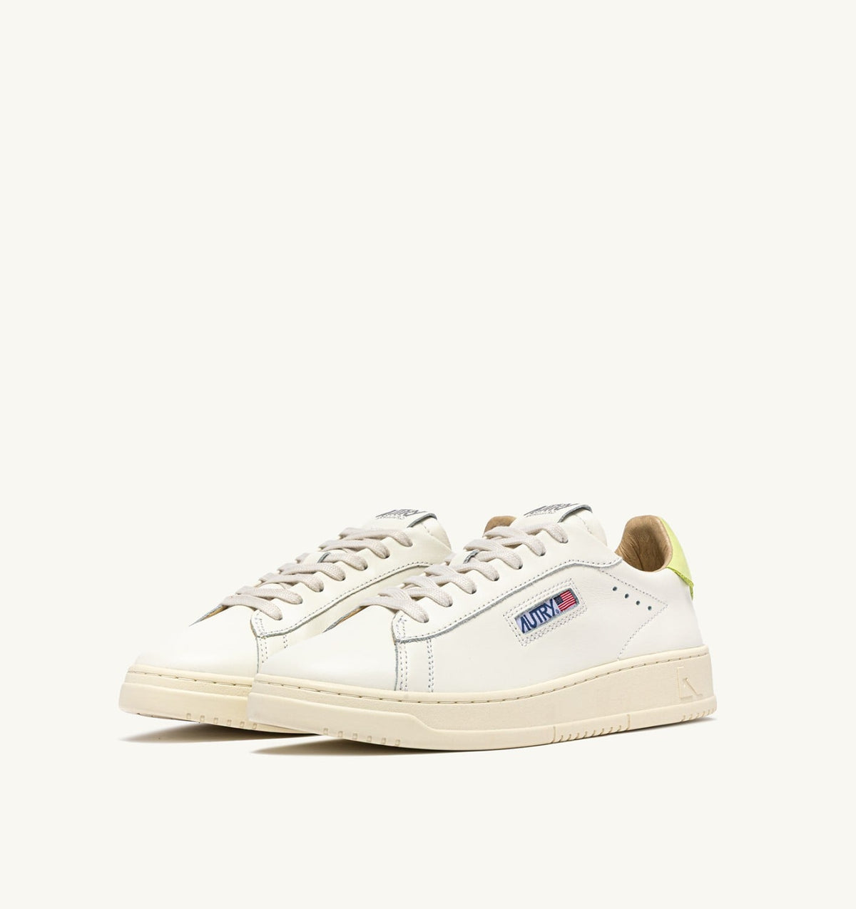 Woman DALLAS LOW SNEAKERS IN DAIQUIRI GREEN AND MARSHMALLOW LEATHER