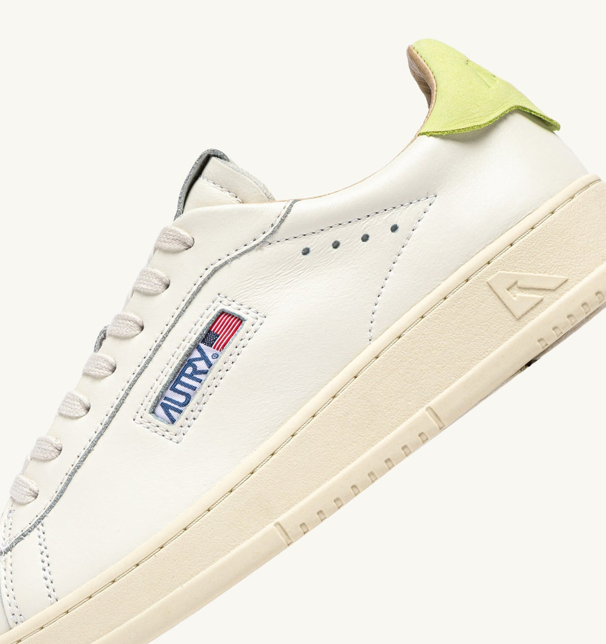 Woman DALLAS LOW SNEAKERS IN DAIQUIRI GREEN AND MARSHMALLOW LEATHER