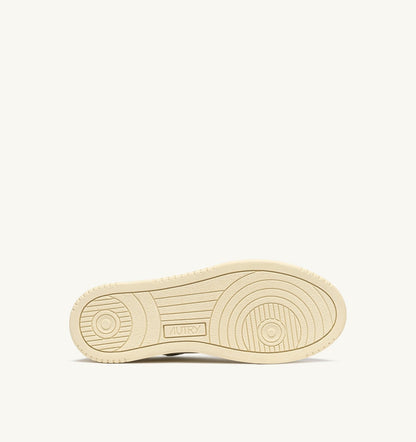 Woman DALLAS LOW SNEAKERS IN FLORENCE AND MARSHMALLOW LEATHER