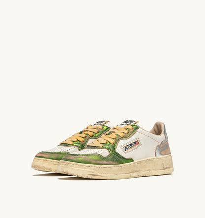 Woman MEDALIST LOW SUPER VINTAGE SNEAKERS IN GUN AND GREEN LEATHER