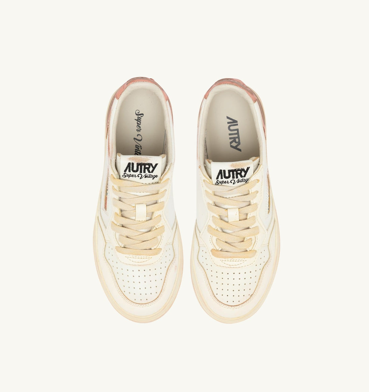 Woman MEDALIST LOW SUPER VINTAGE SNEAKERS IN WHITE SALMON AND VANILLA LEATHER