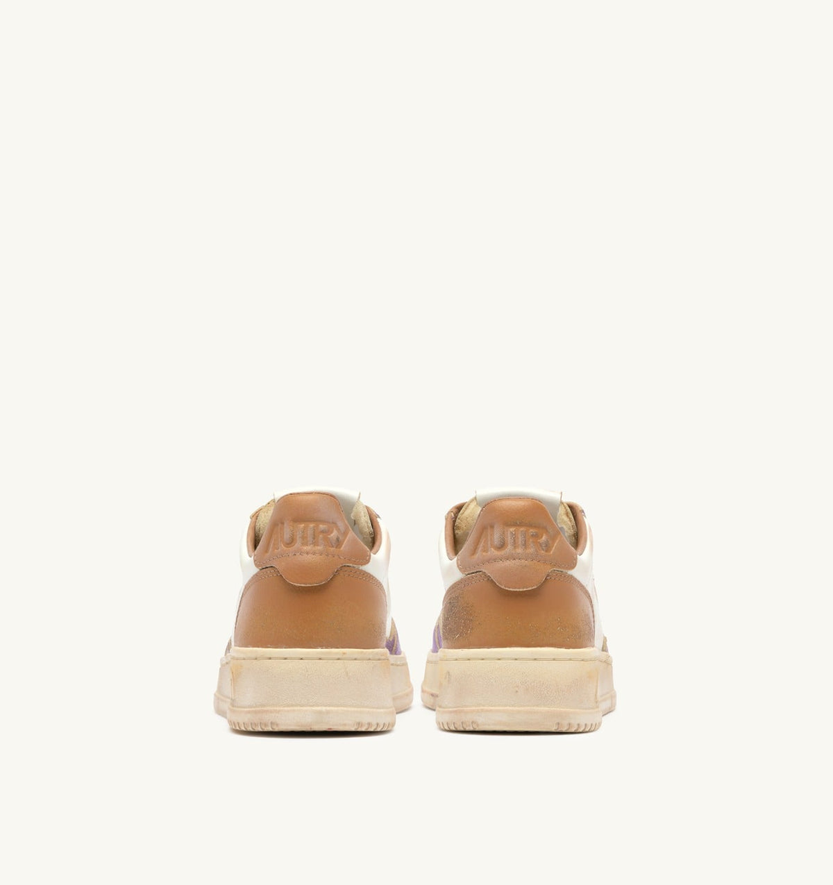 Woman MEDALIST LOW SUPER VINTAGE SNEAKERS IN WHITE APPLE CINNAMON AND DEWBERRY LEATHER