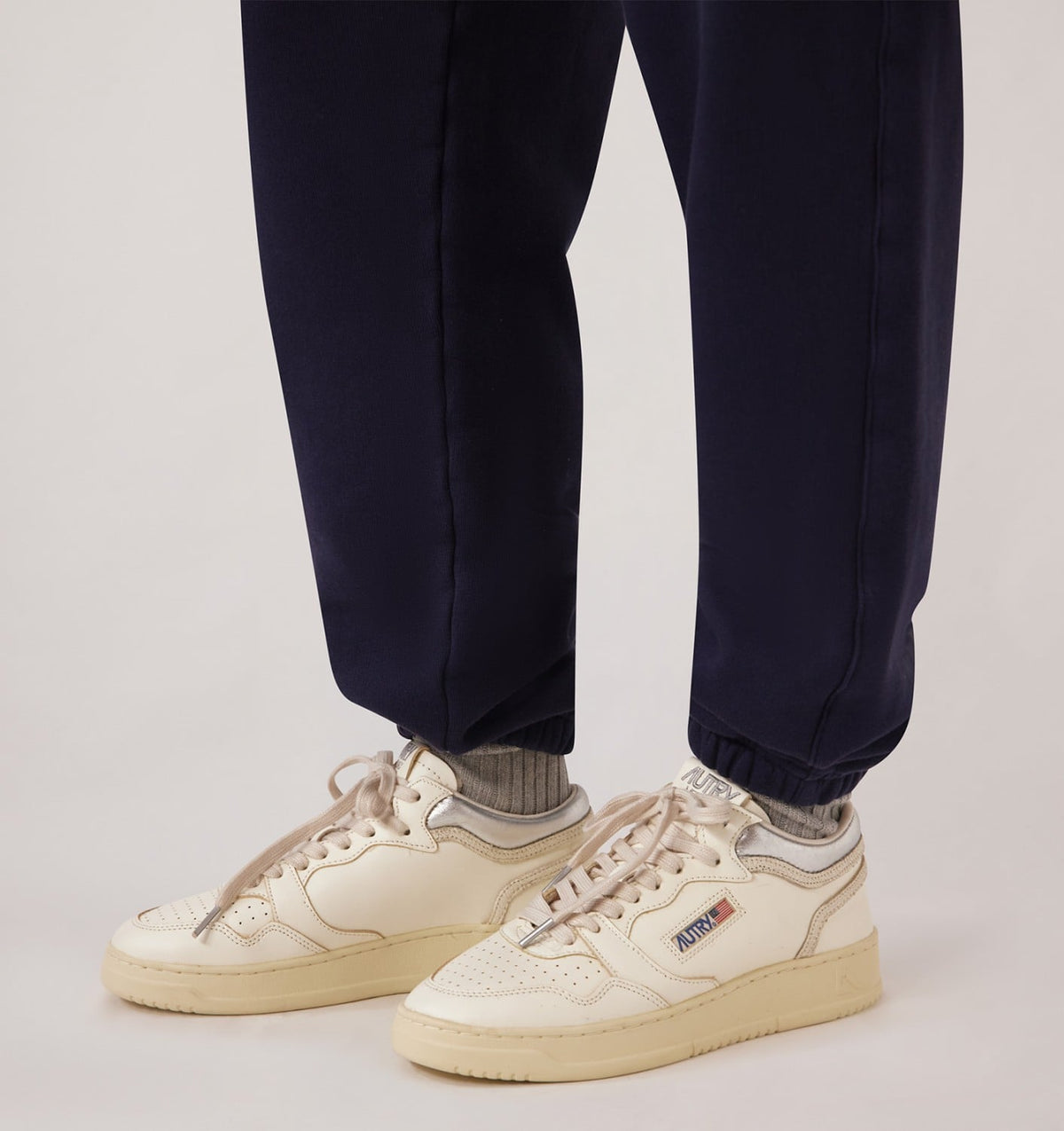Woman MED-WAY SNEAKERS IN LEATHER COLOR MARSHMALLOW AND SILVER