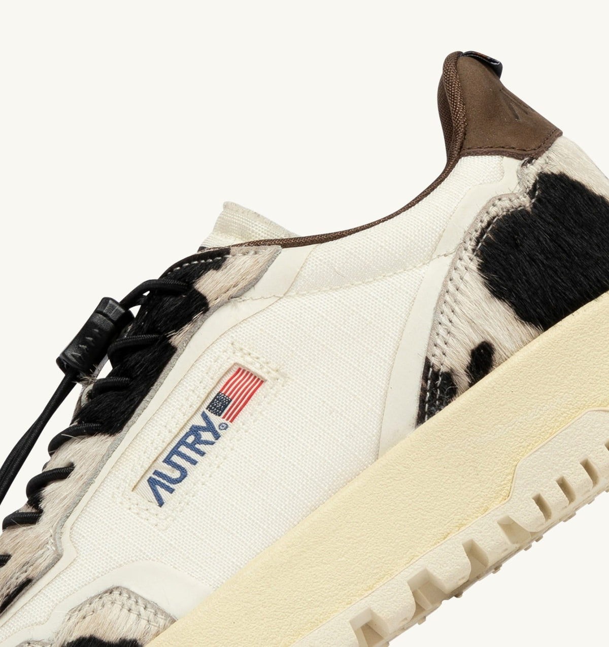 Woman WILDPACE LOW SNEAKERS IN MARSHMALLOW AND COW CORDURA AND LEATHER