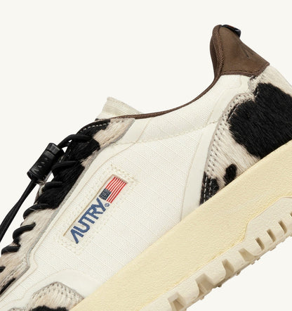 Woman WILDPACE LOW SNEAKERS IN MARSHMALLOW AND COW CORDURA AND LEATHER