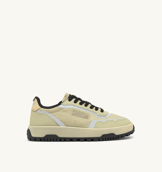 Woman WILDPACE LOW SNEAKERS IN RIPSTOP NYLON AND LEATHER COLOR TIDAL FOAM AND REFLEX