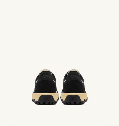 Woman WILDPACE LOW SNEAKERS IN BLACK DRAGON MESH AND SUEDE