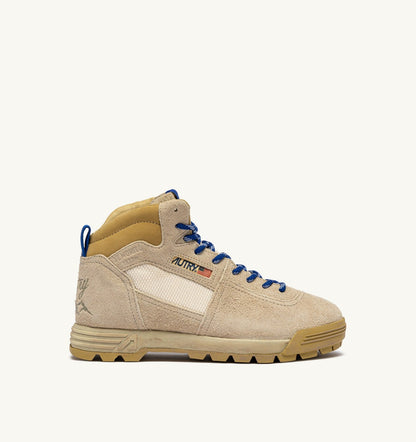 Woman MALGA ST.MORITZ IN COOKIE AND DEJA VU BLUE SUEDE