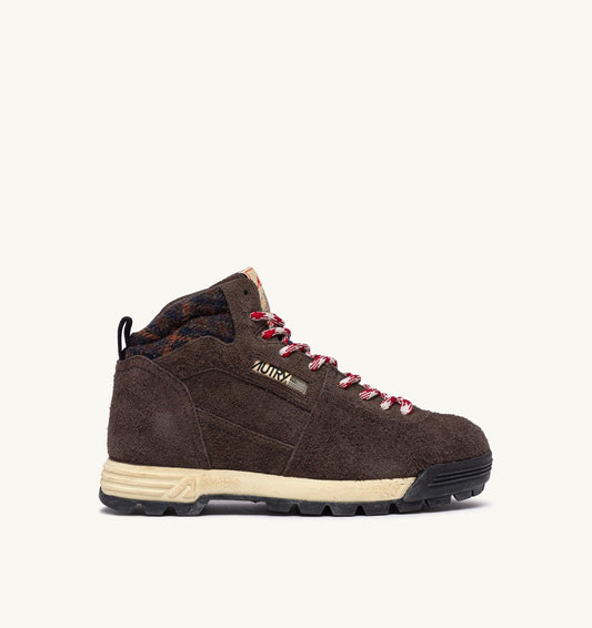 Woman MALGA BOOTS IN SUEDE COLOR PEPPER
