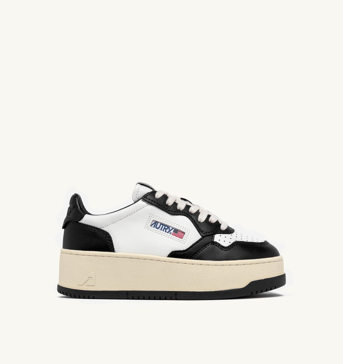 Woman MEDALIST PLATFORM SNEAKERS IN WHITE AND BLACK LEATHER
