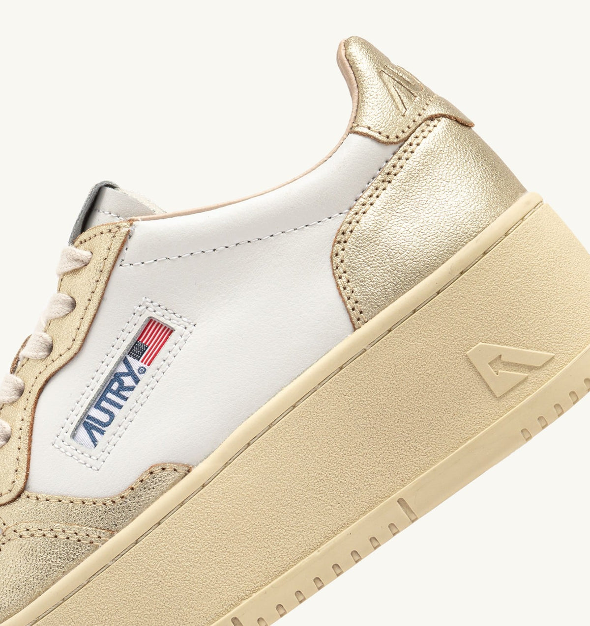 Woman MEDALIST PLATFORM SNEAKERS IN WHITE AND METALIZED PLATINUM LEATHER