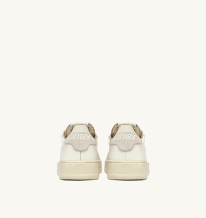 Woman DALLAS LOW SNEAKERS IN WHITE LEATHER
