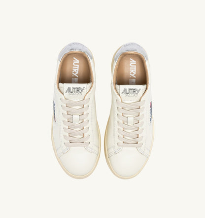 Woman DALLAS LOW SNEAKERS IN WHITE AND SILVER LEATHER