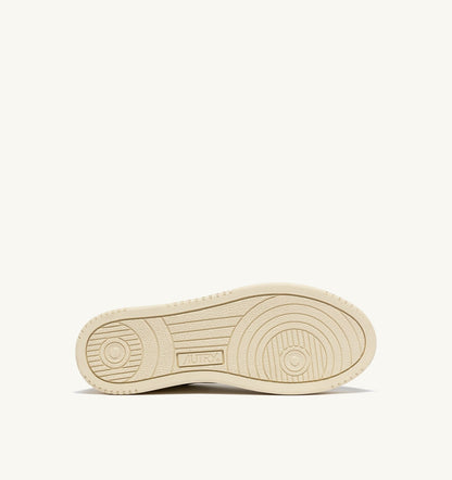 Woman DALLAS LOW SNEAKERS IN WHITE AND GOLD LEATHER